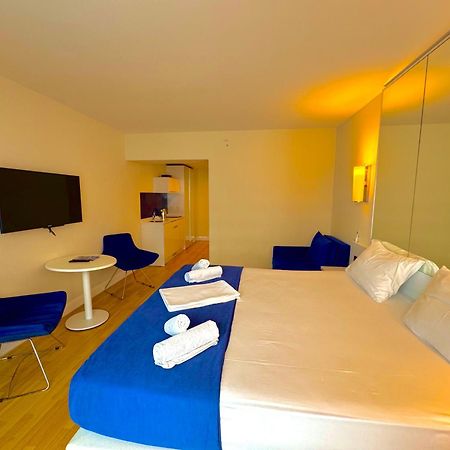 Vip Aparthotel Orbi City Sea View باتومي المظهر الخارجي الصورة