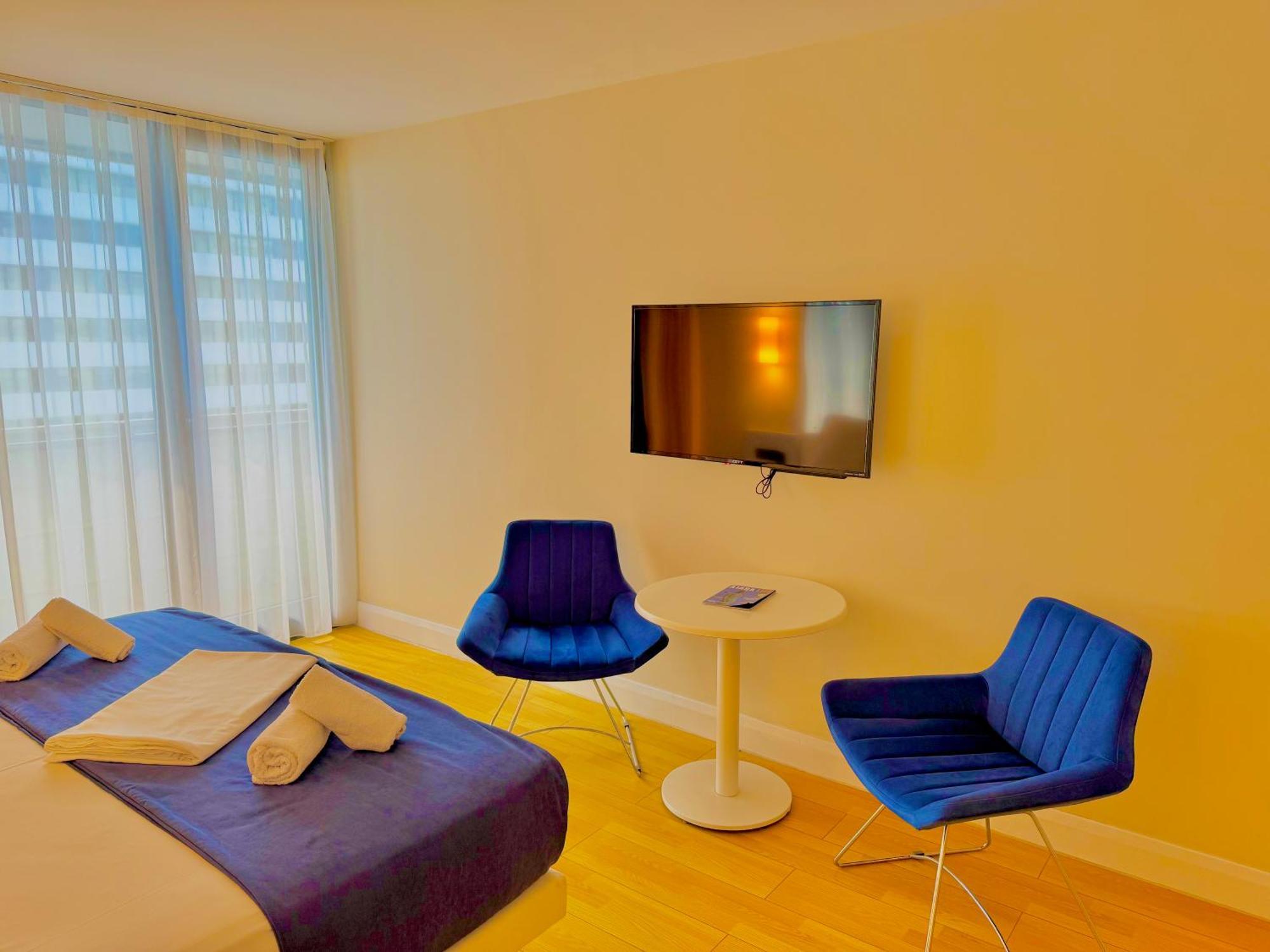Vip Aparthotel Orbi City Sea View باتومي المظهر الخارجي الصورة