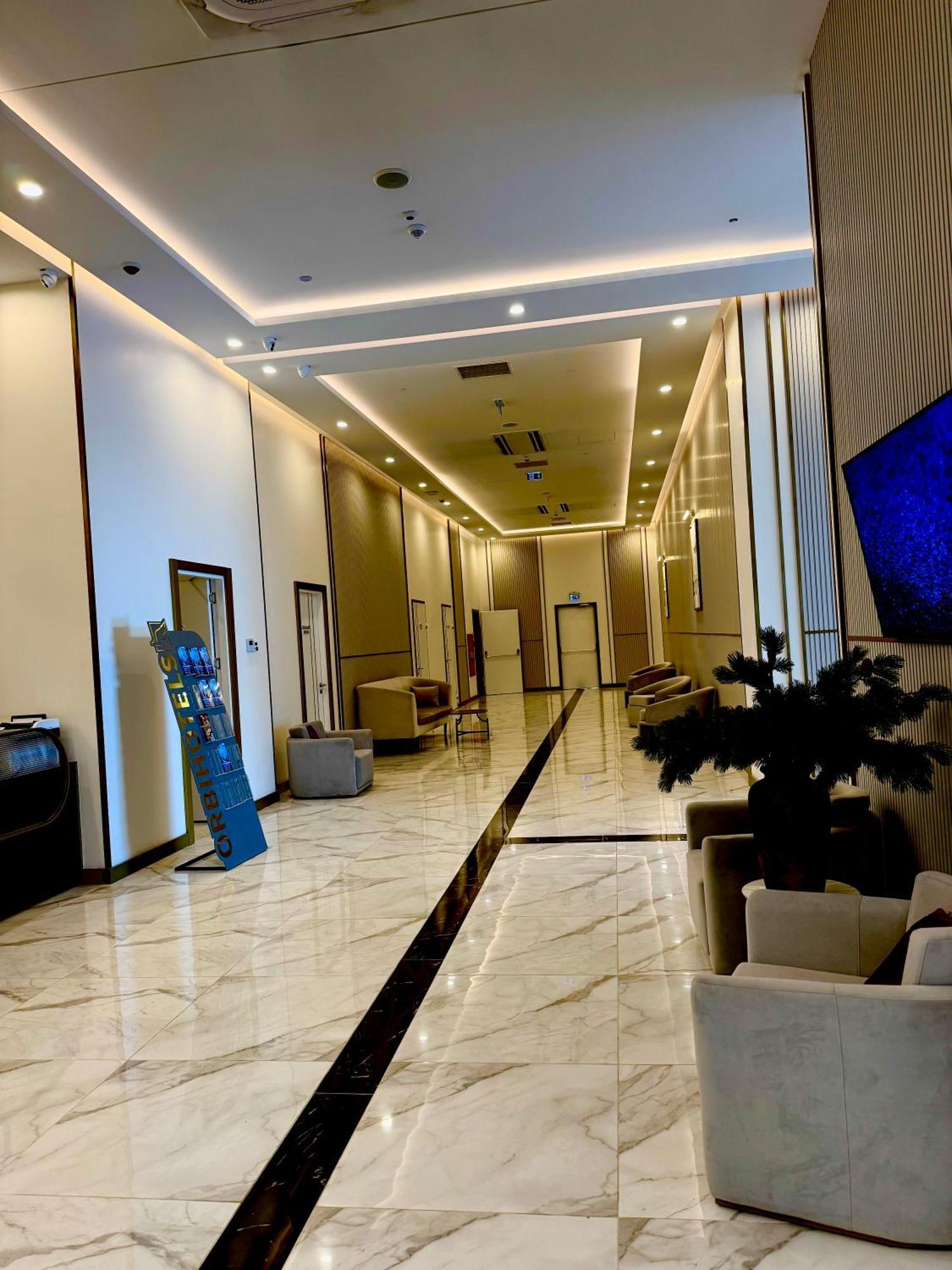 Vip Aparthotel Orbi City Sea View باتومي المظهر الخارجي الصورة